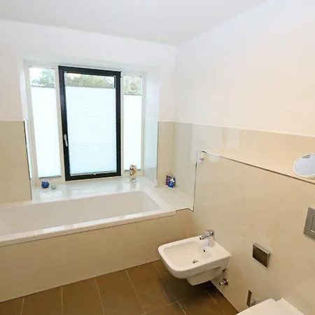 Haus Granitz Whg 03 Mit 2 Terrassen Und Sauna Διαμέρισμα