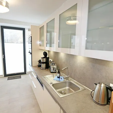 Haus Granitz Whg 03 Mit 2 Terrassen Und Sauna Διαμέρισμα *